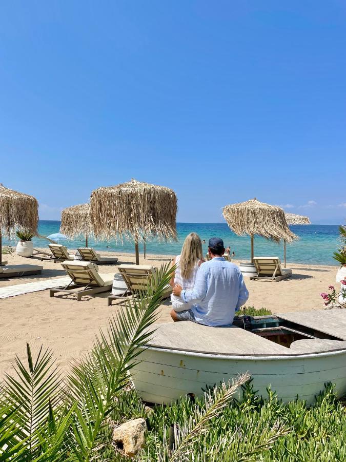 Byblos Mare-The Exclusive Beach Front Villa Skala Sotiros Extérieur photo